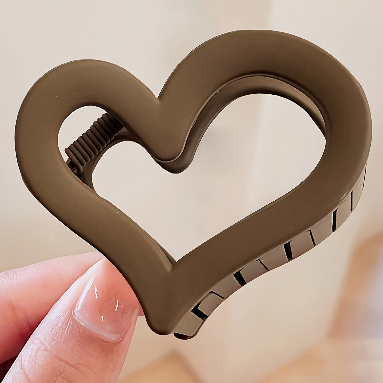 Set Of 4\u002F8\u002F12 Small Heart Hair Clip Set - Cute Minimalist Style Plastic Hair Accessory for Women