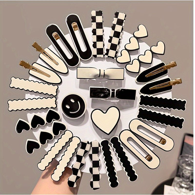 Chic Black & White Plaid Hair Clip - Seamless Acrylic Duckbill Barrette for Bangs Styling, Bangs Styling